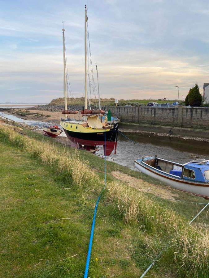 Port Haverigg Милом Экстерьер фото